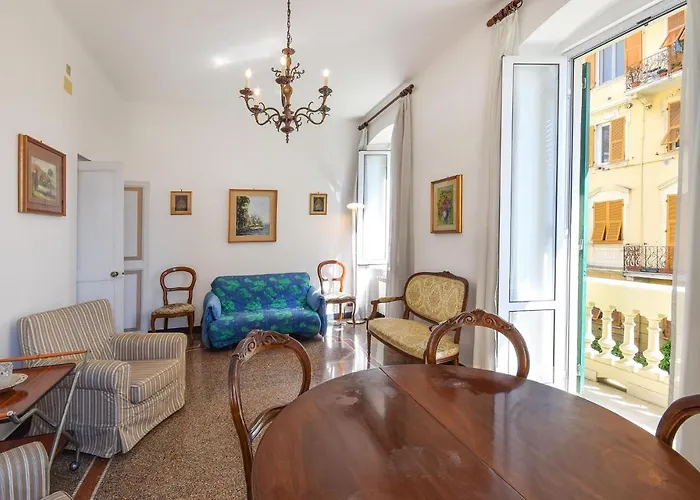 3 Bedroom In Nervi Appartement *