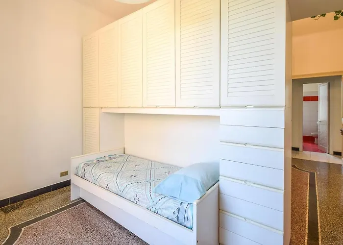 3 Bedroom In Nervi Appartement