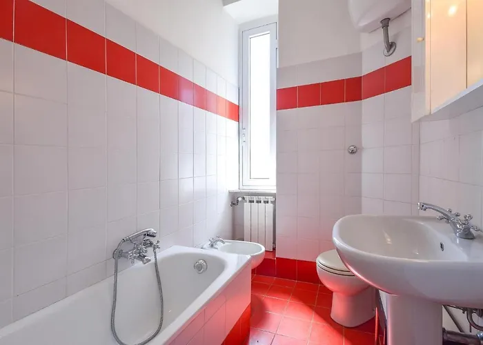 3 Bedroom In Nervi *